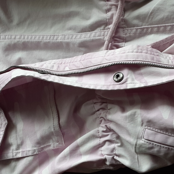 Light pink camouflage jacket - Picture 5 of 9